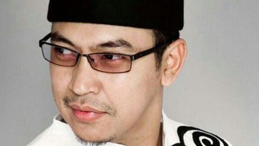 Mengenang 8 tahun kepergian Uje