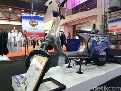 Vespa Elettrico di IIMS 2021, Bodi Jadul Mesin Kekinian