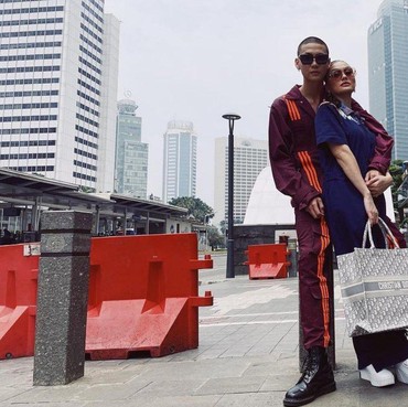 Inikah Pacar Baru Agnez Mo?