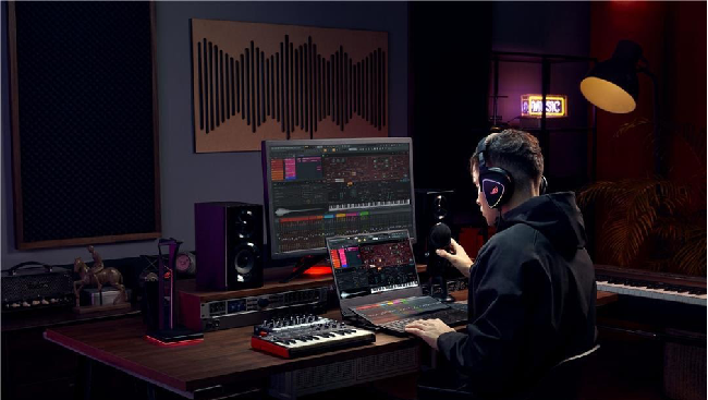 ASUS ROG Zephyrus Duo 15 SE dan ROG Flow X13 hadir sebagai laptop gaming yang juga dapat menunjang kebutuhan para content creator profesional.