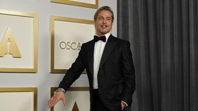 Man Bun, Cepol Rambut Brad Pitt yang Bikin Geger Warganet