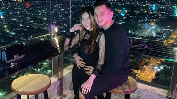 TUNDA UMUMKAN KEHAMILAN