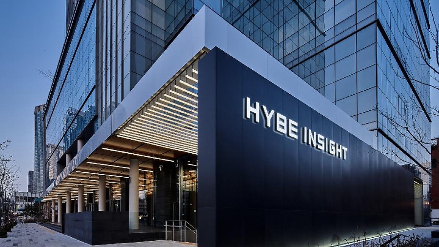 HYBE INSIGHT