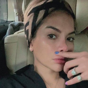 Benarkah Nikita Mirzani Jatuh Sakit karena Depresi?