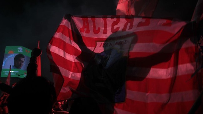 Polisi menemukan akun media sosial yang diduga menyebarkan undangan bagi suporter Jakmania kumpul di Bundaran HI rayakan kemenangan Persida di Piala Menpora.