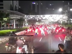 Buntut Panjang Kerumunan Jakmania di HI Usai Persija Menang