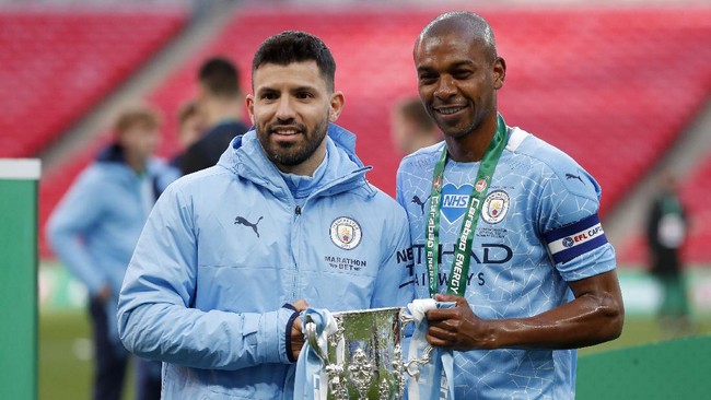 FOTO: Mimpi Treble Manchester City Mulai Nyata