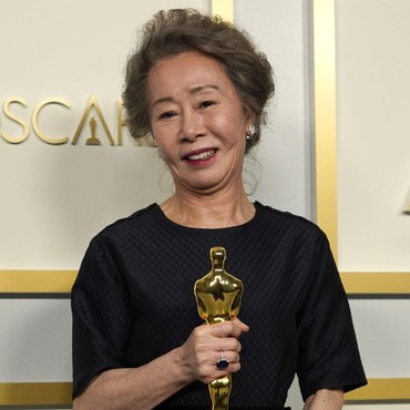 Manajer Spesial Youn Yuh Jung Bikin Kesal karena Malas-malasan, Siapa Dia?