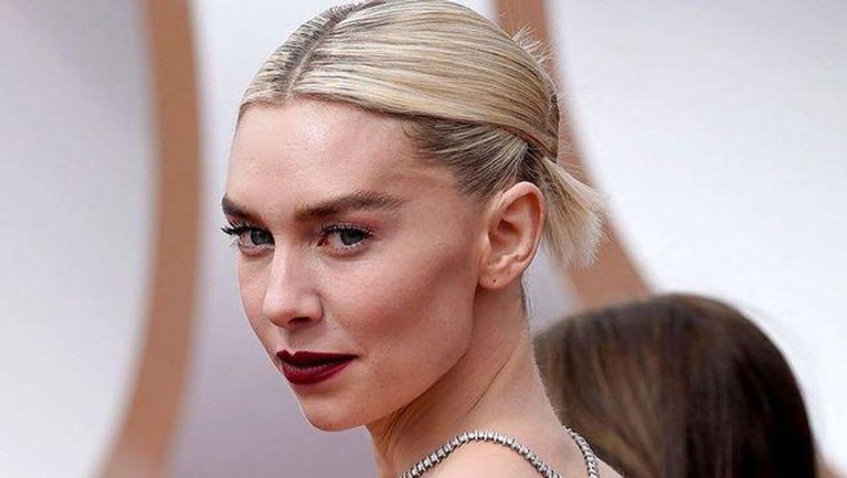 Riasan Terbaik di Oscar 2021 Riasan Terbaik di Oscar 2021