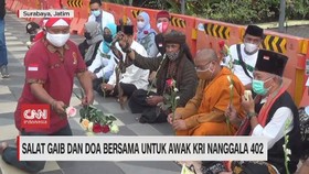 VIDEO: Salat Gaib & Doa Bersama Untuk Awak KRI Nanggala 402
