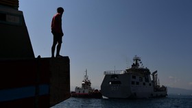 Pencarian KRI Nanggala: Liferaft Terangkat & Kawah Misterius