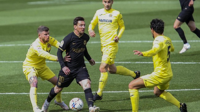 Tiga klub tujuan Lionel Messi usai tinggalkan Barcelona dan Indonesia gagal capai target di Olimpiade Tokyo 2020 jadi berita terpopuler.