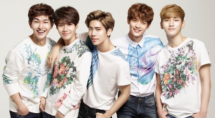 1. SHINee - The Saem / foto: twitter.com/almightykeybeom