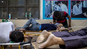India Revisi Data, Kematian Covid Melonjak Salip AS