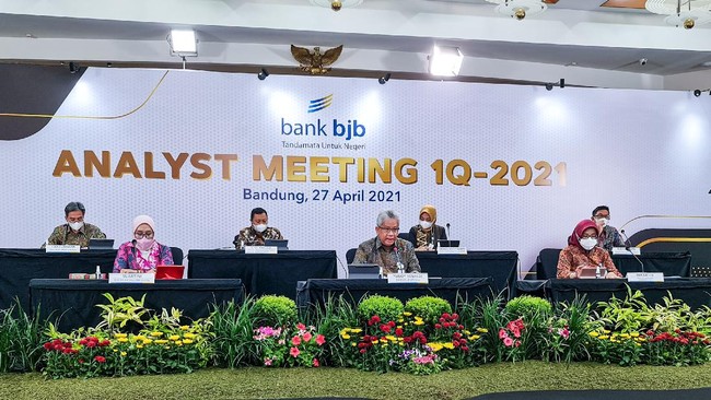 Bank BJB mencatatkan kinerja yang positif di triwulan pertama 2021, salah satunya raihan laba bersih Rp481 miliar atau tumbuh 15,2 persen.