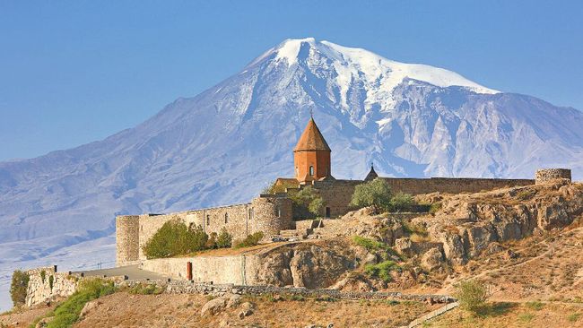 Armenia dinobatkan jadi destinasi petualangan terbaik di dunia dalam PATWA International Travel Awards 2025 pada minggu ini di Berlin, Jerman.