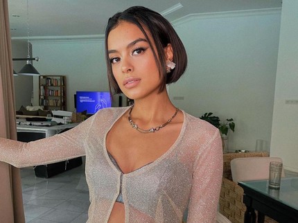 5 Potret Eva Celia, Cantik Makin Mirip Sophia Latjuba