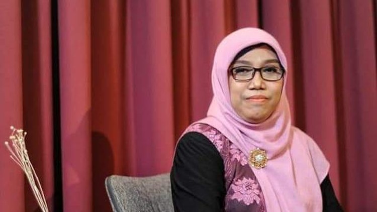 Ibu Romlah, Pendiri PAUD At-Tholibin Ibu Romlah, Pendiri PAUD At-Tholibin