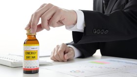 6 Efek Samping Kebanyakan Minuman Berenergi