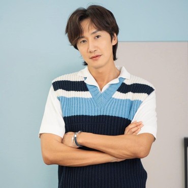 Lee Kwang Soo Tertekan Pacaran dengan Lee Sun Bin?