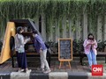 Baca Buku Gratis di Perpustakaan Mini Taman Lembang