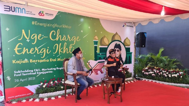 Pertamina menggelar Kajian Ramadan Bersama Gus Miftah sebagai bagian program Energizing Your Ikhtiar di Fuel Terminal Sanggaran, Bali, pada Senin (26/4).