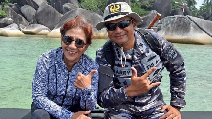 Susi Pudjiastuti dan Kolonel Harry