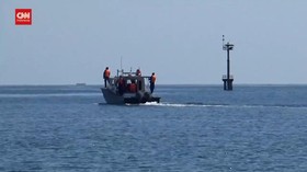 VIDEO: Tim Gabungan Sisir Laut Cari Serpihan KRI Nanggala