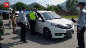 VIDEO: Puluhan Kendaraan Pemudik Dipaksa Putar Balik