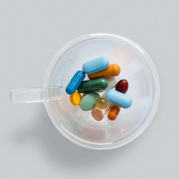 Kapan Waktu yang Tepat untuk Mengonsumsi Vitamin Saat Berpuasa?