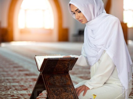 3 Hikmah Nuzulul Quran 17 Ramadhan, Beri Tahu Si Kecil Yuk