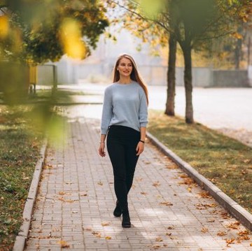 img-title Belum Banyak Peminat, Berjalan Kaki Ternyata Ampuh Lho Untuk Menurunkan Berat Badan