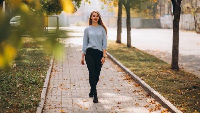 Belum Banyak Peminat, Berjalan Kaki Ternyata Ampuh Lho Untuk Menurunkan Berat Badan Belum Banyak Peminat, Berjalan Kaki Ternyata Ampuh Lho Untuk Menurunkan Berat Badan