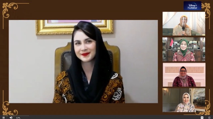 Dari Kartini untuk Indonesia Dari Kartini untuk Indonesia