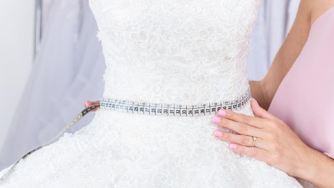 Calon pengantin dapat melakukan sejumlah cara diet sebelum menikah untuk menurunkan berat badan.
