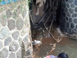 Kakek Tasikmalaya Ditemukan Tewas Mengambang di Bendungan