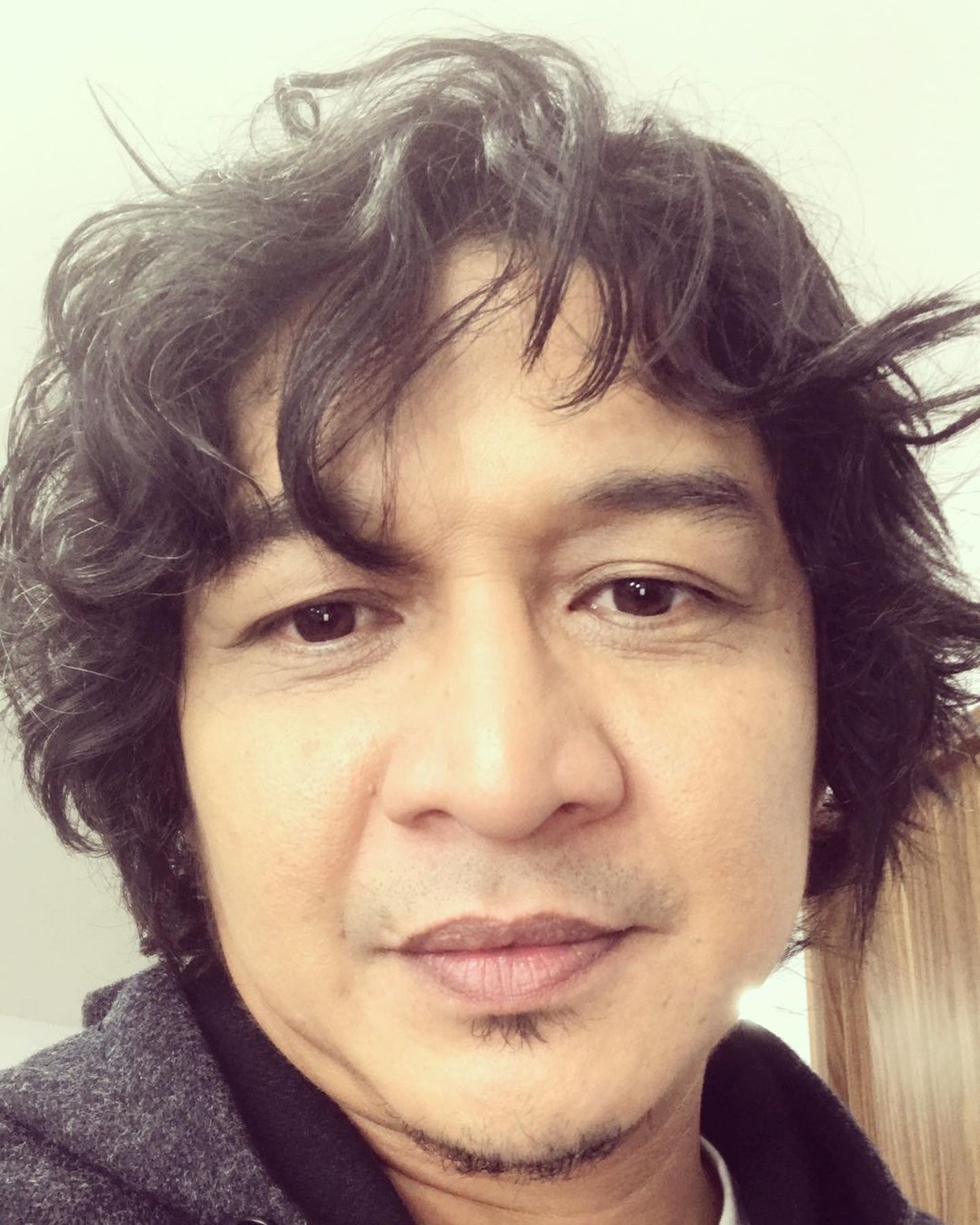 Tak lagi jadi pejabat daerah&comma; penampilan Pasha Ungu bikin pangling&period; Yuk kita lihat penampilannya&excl;