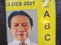Penampakan Kartu Pas Pensiunan Dispar DKI Tersangka Mafia Karantina