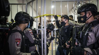 Densus Total Tangkap 3 Terduga Teroris Jaringan JAD di Kalteng