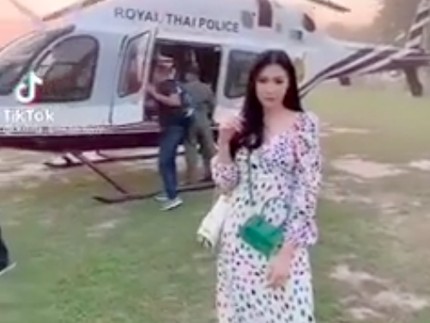 Duh, Polisi Turun Pangkat Usai Istri Pamer Naik Helikopter di TikTok