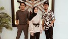 Sabyan Gambus Setelah lama menghilang dari awak media Sabyan Gambus akan tampil perdana di TV. Yuk kita intip lagi kekompakkan mereka!