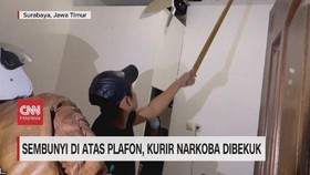 VIDEO: Sembunyi di Atas Plafon, Kurir Narkoba Dibekuk