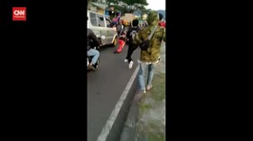 VIDEO: Ngabuburit Berujung Tawuran Pelajar