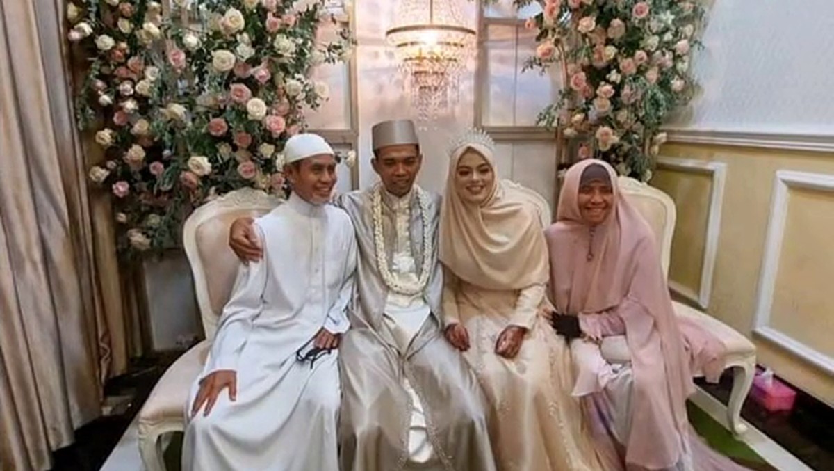 Ustaz Abdul Somad menikah