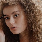 7 Pensil Alis Lokal Murah, Dijamin Bikin Alis On Fleek!