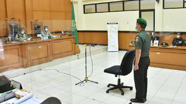 Total 17 dari 67 terdakwa penyerangan Polsek Ciracas, Jakarta Timur, telah dijatuhi vonis pemecatan selain kurungan penjara.