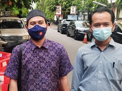 Pengacara Ditolak Besuk Munarman di Rutan Polda Metro