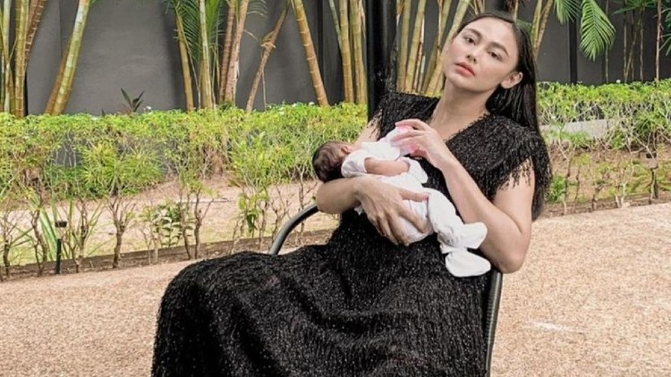Whulandary Herman dan anak