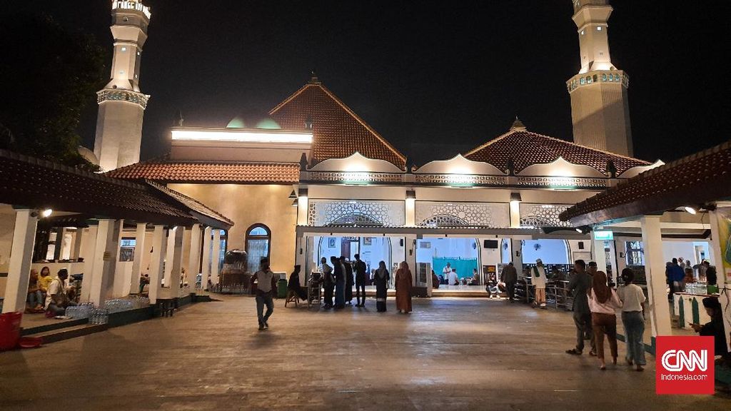 Masjid Luar Batang di Jakarta, Kisah Tauladan hingga Aura yang Magis