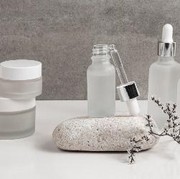 Hentikan Pemakaian Skincare Jika Muncul 5 Tanda Ini di Wajah Kamu